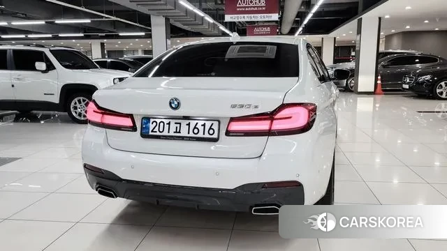 BMW 5 Series (G30) id 3036651 из Кореи 17