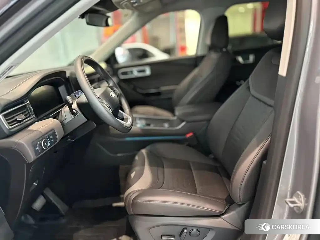 Ford Explorer id 4601724 из Китая 11