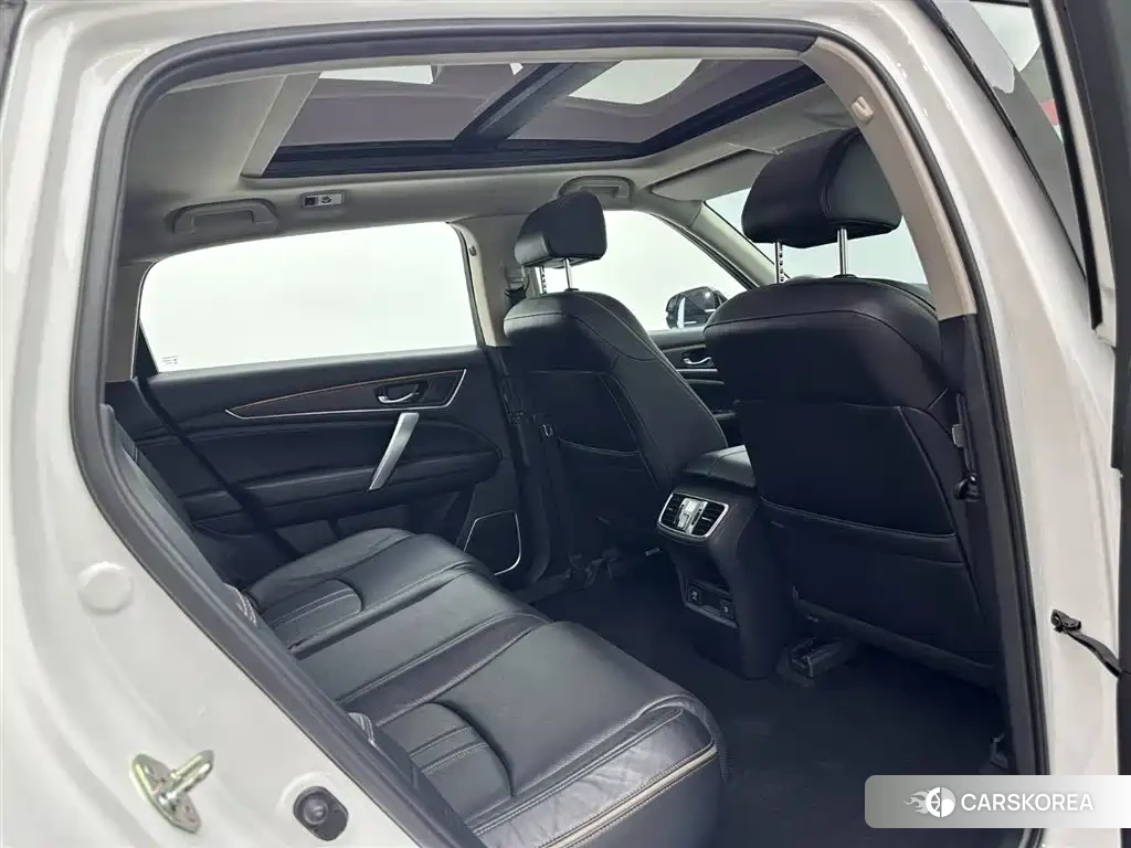 Honda Crown Road id 4576375 из Китая 27
