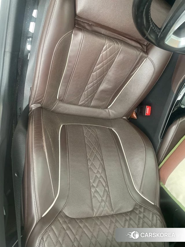 BMW 5 Series (G30) id 4776100 из Кореи 7