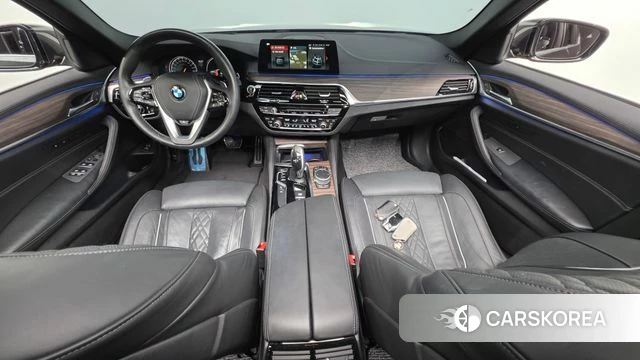 BMW 5 Series (G30) id 4390577 из Кореи 17