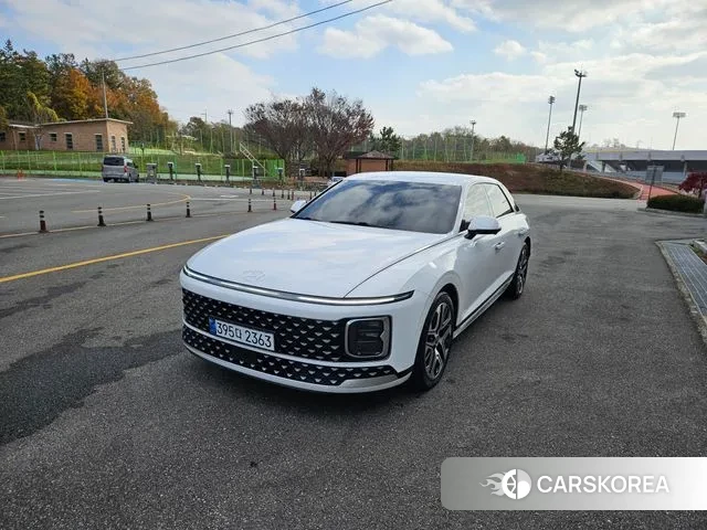 Hyundai Grandeur (GN7) id 3410878 из Кореи 17