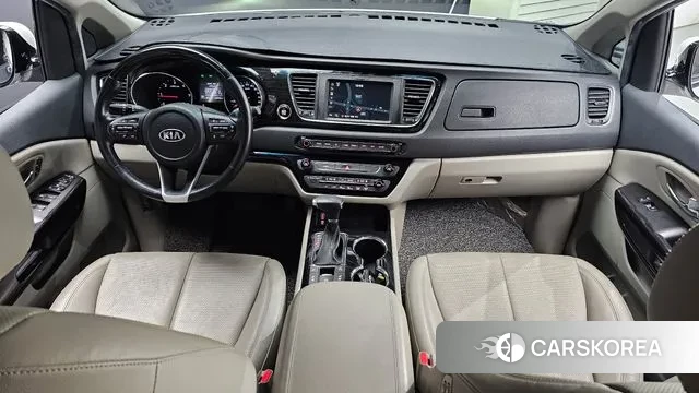 Kia The New Carnival id 3050654 из Кореи 17