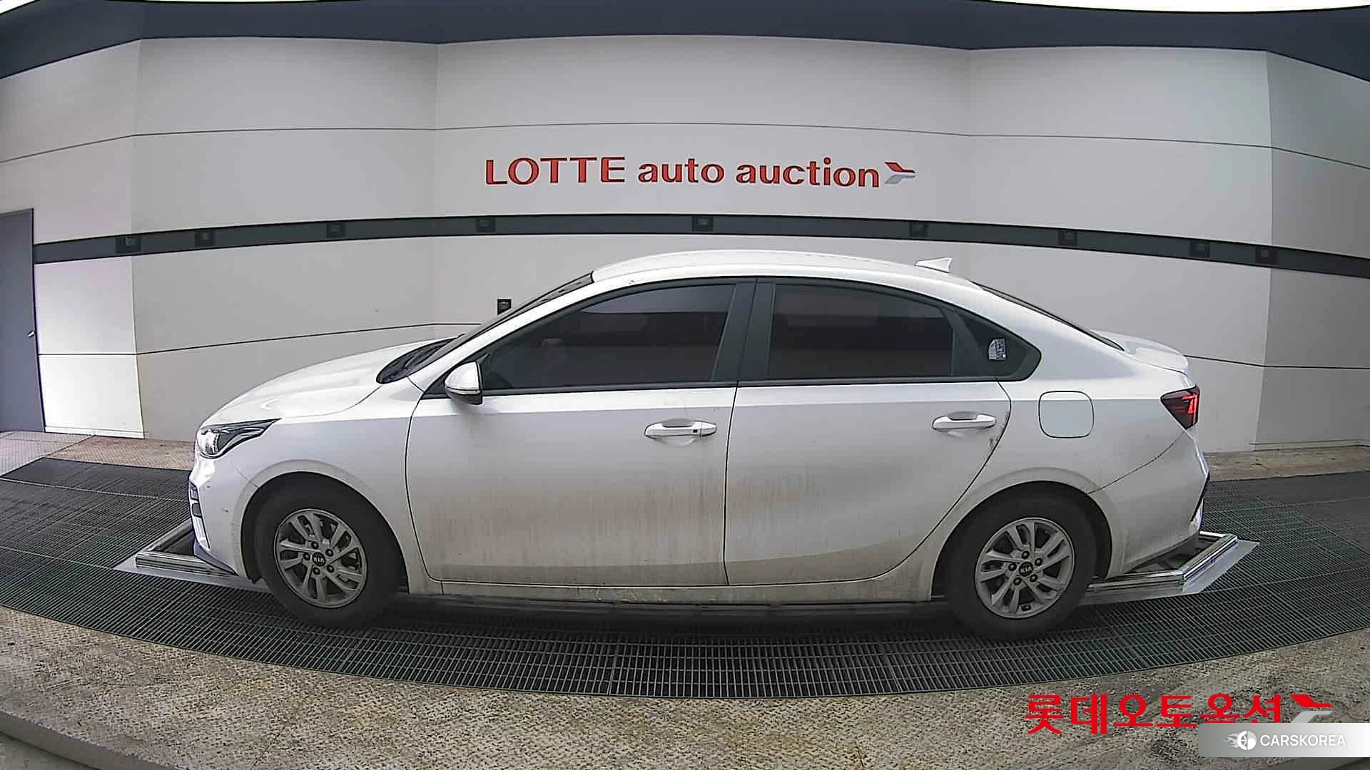 Kia K3 id 3882174 из Кореи 33