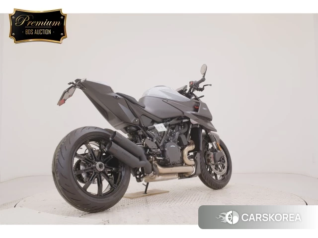 Проданный OTHER KTM BRABUS 1300R EDITION id 4365428 из Японии, фото 8