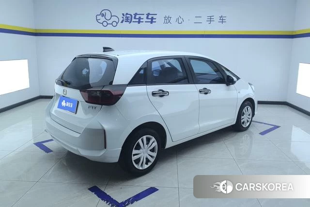 Honda Fit id 4258341 из Китая 14