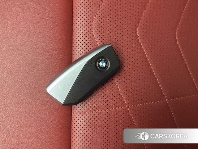 BMW iX1 id 4238789 из Китая 17