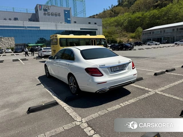Mercedes-Benz E-Class W213 id 3911587 из Кореи 7