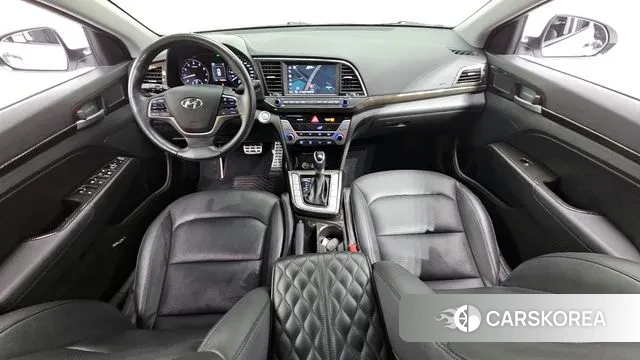 Hyundai Avante AD id 3742950 из Кореи 17