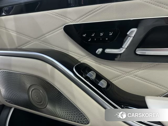 Mercedes-Benz Maybach S-class id 4256481 из Китая 16