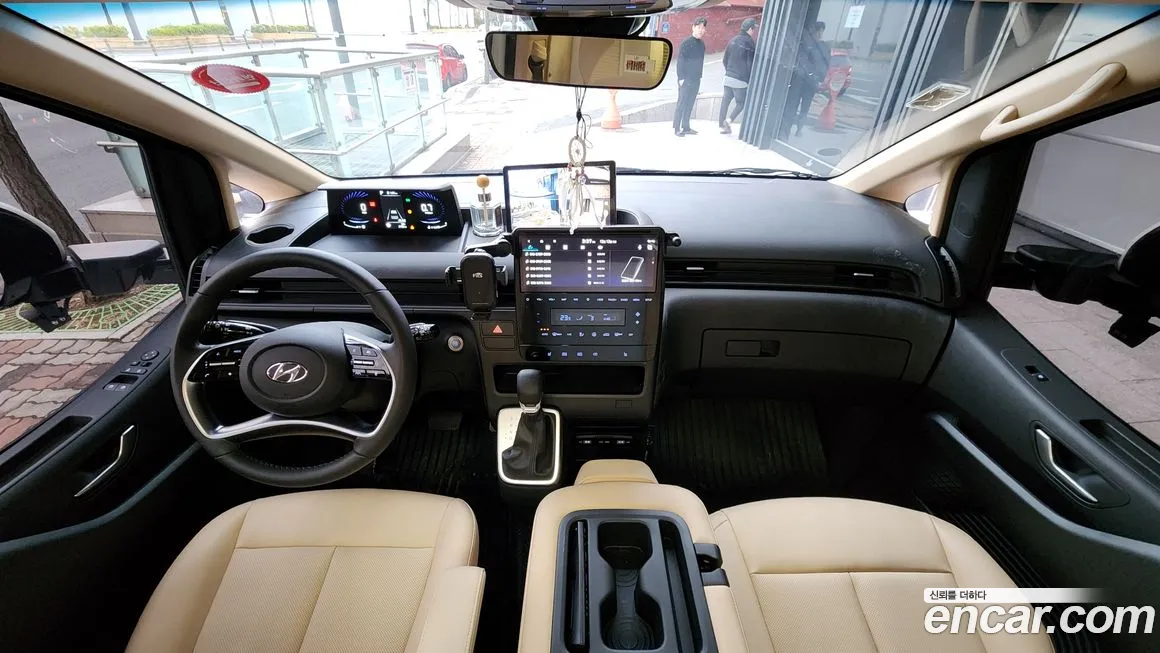 Hyundai Staria id 945802 из Кореи 17