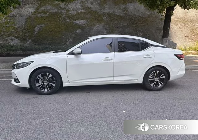 Nissan Xuan Yi id 4261302 из Китая 15