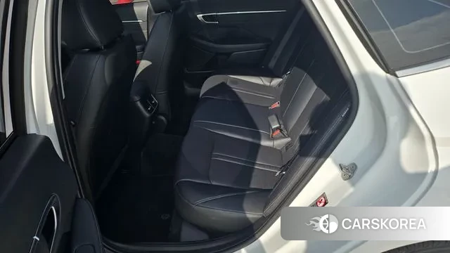 Hyundai Sonata (DN8) id 3058576 из Кореи 17