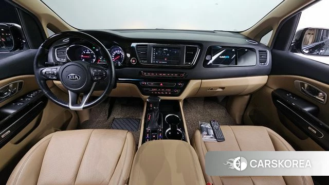 Kia The New Carnival id 3925077 из Кореи 18