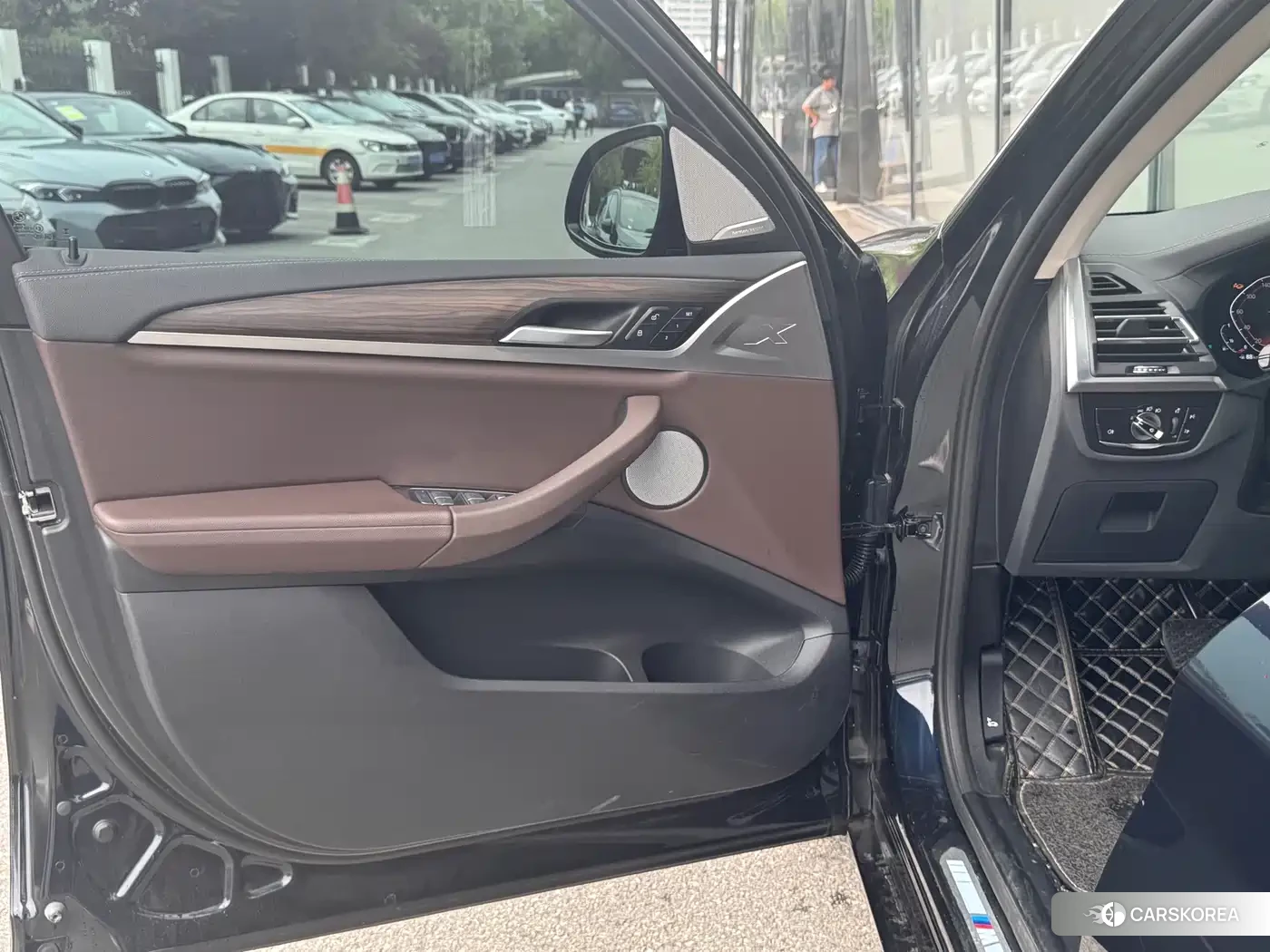 BMW X3 id 4548371 из Китая 7