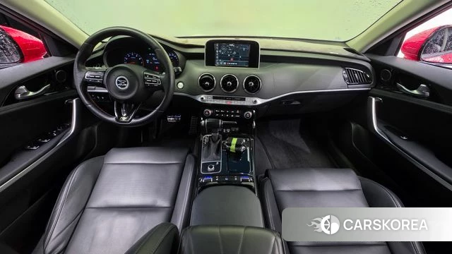 Kia Stinger id 3808362 из Кореи 17