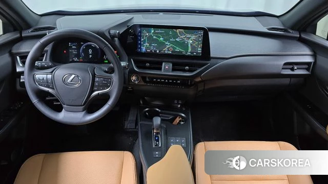 Lexus UX300h id 3786004 из Кореи 17