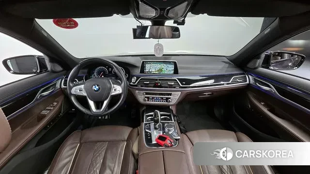 BMW 7 Series (G11) id 3029229 из Кореи 17