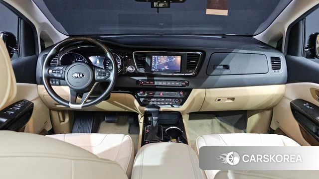 Kia The New Carnival id 4536239 из Кореи 17