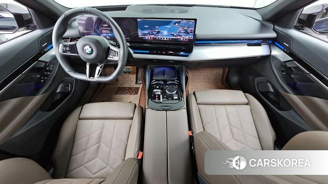 BMW 5 Series (G60) id 4432822 из Кореи 31