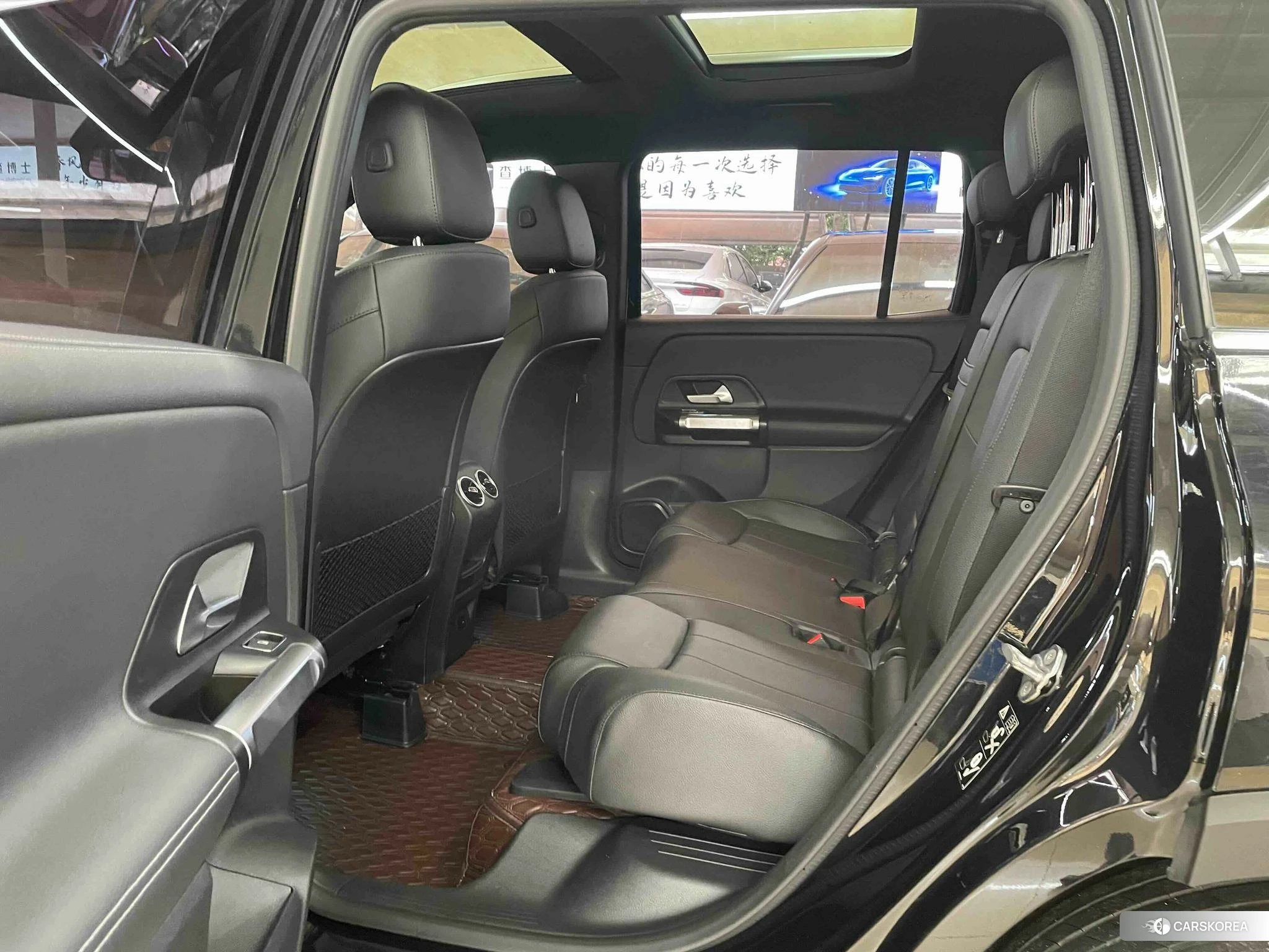Mercedes-Benz GLB id 4420796 из Китая 8