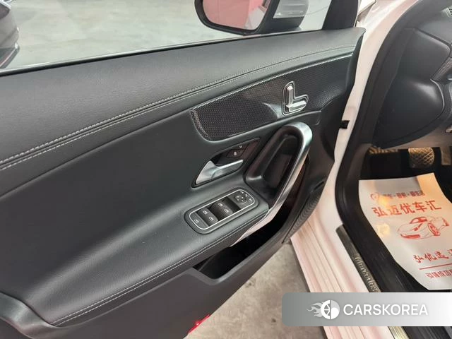 Mercedes-Benz Class A id 4329055 из Китая 16