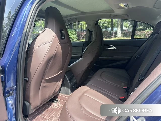 BMW 1 series id 4299503 из Китая 7