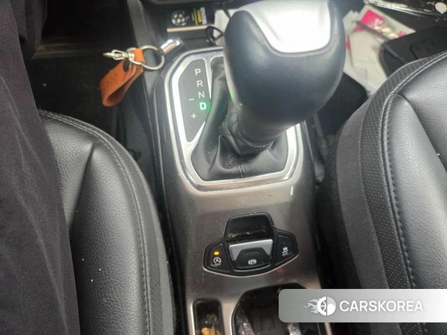 Jeep Renegade id 4246199 из Кореи 7