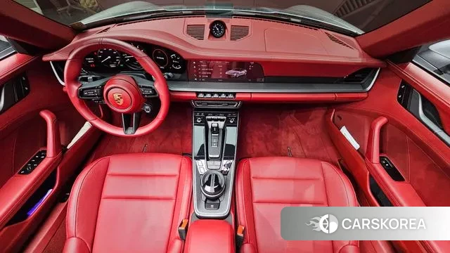 Porsche 911(992) id 3278094 из Кореи 17