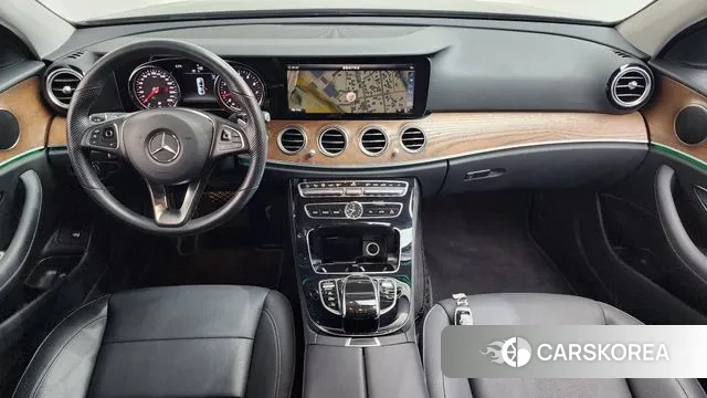 Mercedes-Benz E-Class W213 id 3656952 из Кореи 17