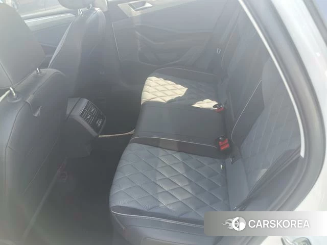 Volkswagen Sagitar id 4301855 из Китая 7