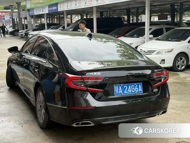 Honda Accord id 4290680 из Китая 11