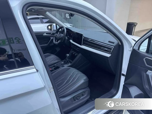Volkswagen Tiguan L id 4313364 из Китая 20