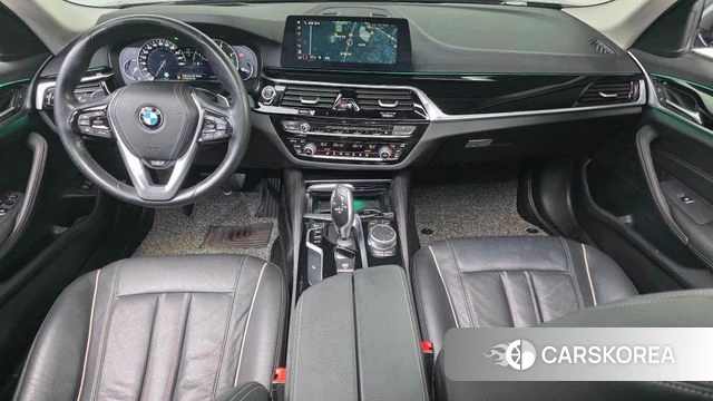 BMW 5 Series (G30) id 4251296 из Кореи 30