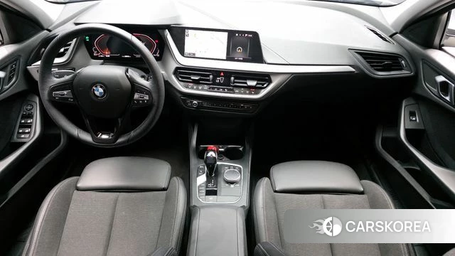 BMW 1 Series (F40) id 4224916 из Кореи 27