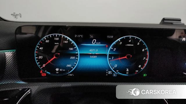 Mercedes-Benz A-Class W177 id 4224050 из Кореи 27