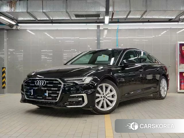 Audi A6L id 4353045 из Китая 9