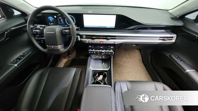 Hyundai Grandeur (GN7) id 4249039 из Кореи 31