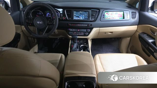Kia The New Carnival id 4459036 из Кореи 17