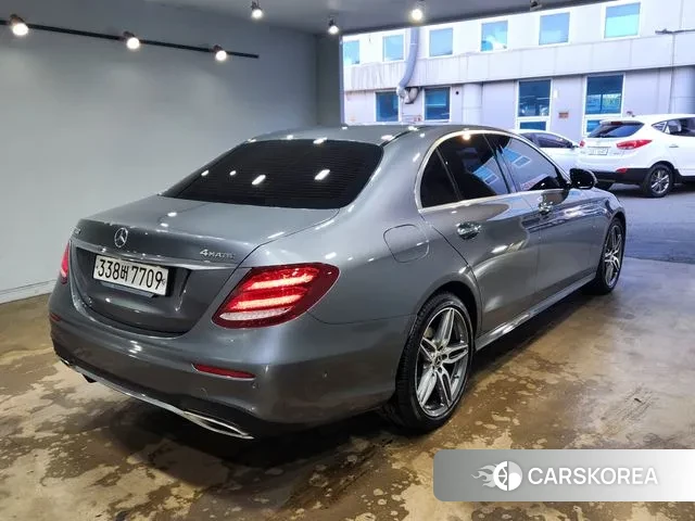 Mercedes-Benz E-Class W213 id 2422531 из Кореи 17