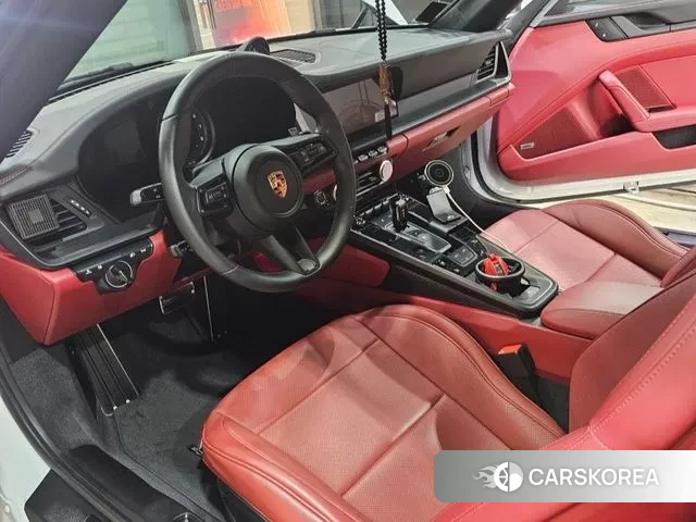 Porsche 911(992) id 3776427 из Кореи 12