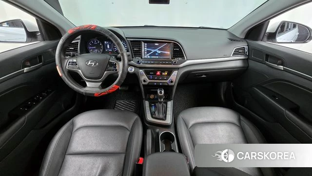 Hyundai Avante AD id 4356958 из Кореи 27