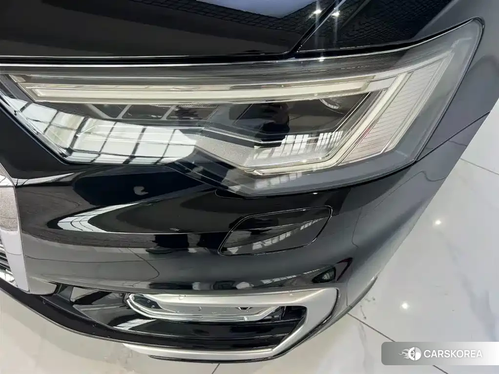 Audi A6L id 4577413 из Китая 17