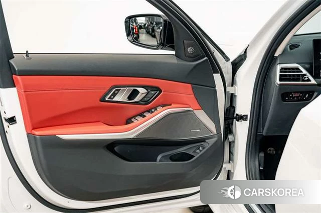 BMW 3 series id 3857660 из Китая 23
