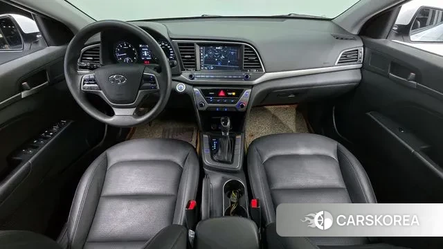 Hyundai Avante AD id 2966573 из Кореи 17