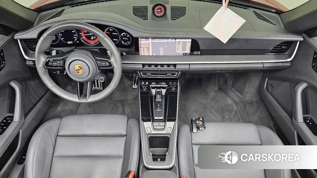 Porsche 911(992) id 4637265 из Кореи 34