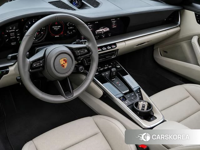 Porsche 911(992) id 4580723 из Кореи 17