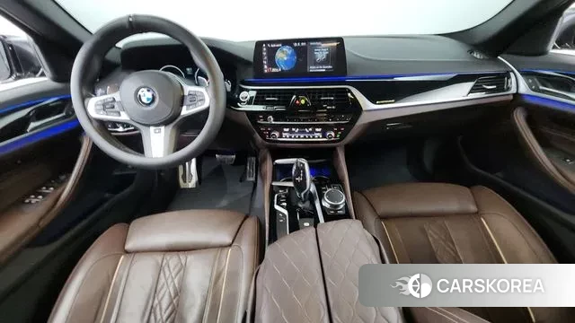 BMW 5 Series (G30) id 2961614 из Кореи 17