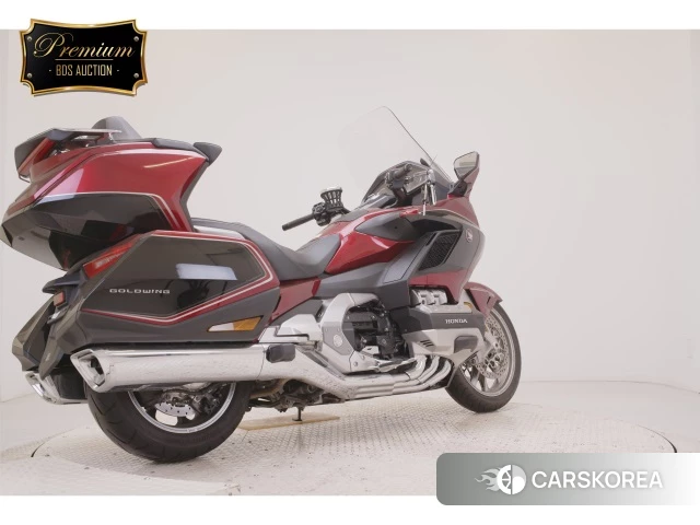 Проданный Honda GL1800 TOUR DCT 2018 из Японии, фото 4