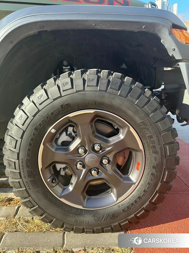 Jeep Gladiator (JT) id 3898129 из Кореи 12